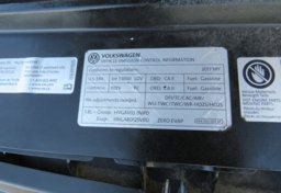 2017 Volkswagen Passat - Image 50