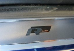 2017 Volkswagen Passat - Image 42