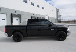 2016 Ram 1500 - Image 12