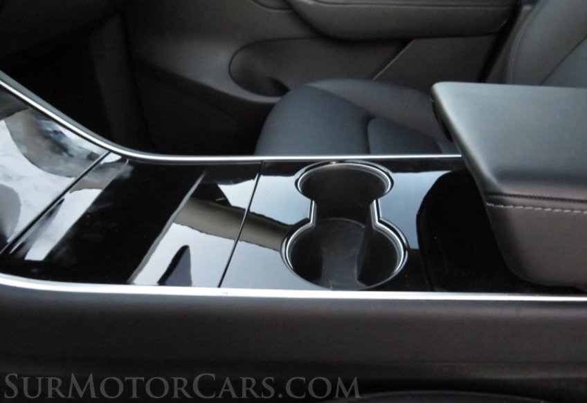 2020 Tesla Model Y - Image 30