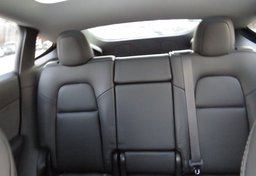 2020 Tesla Model Y - Image 27