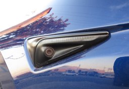 2020 Tesla Model Y - Image 35