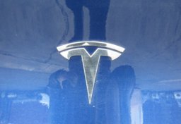 2020 Tesla Model Y - Image 15