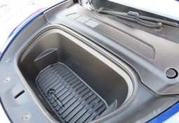 2020 Tesla Model Y - Image 39