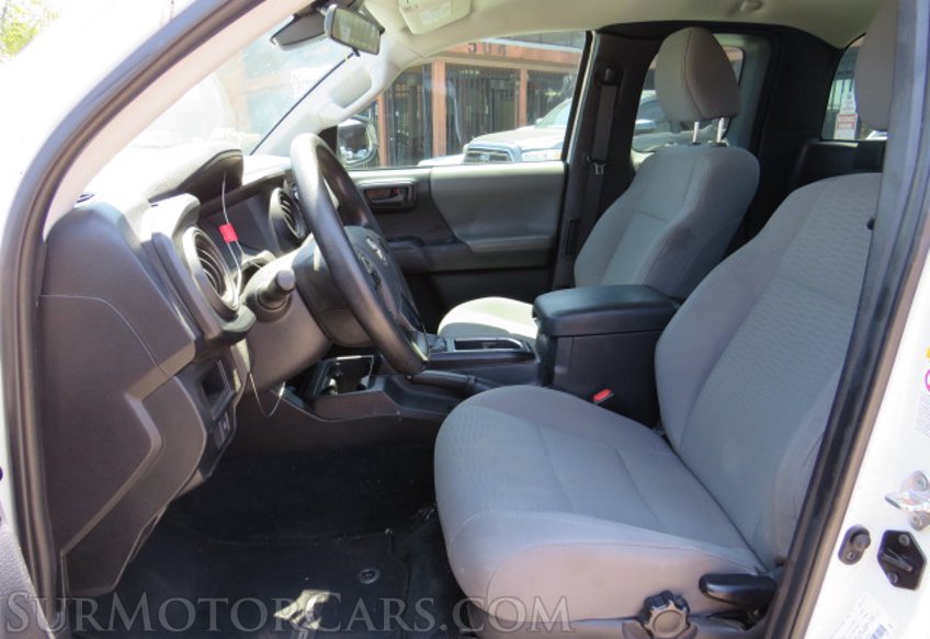 2018 Toyota Tacoma - Image 21