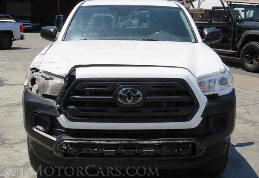 2018 Toyota Tacoma - Image 9