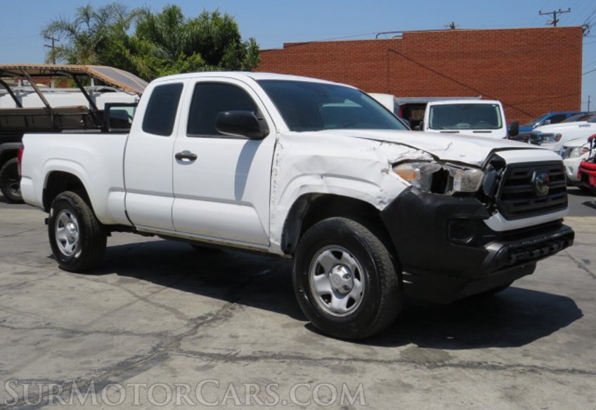 2018 Toyota Tacoma - Image 4
