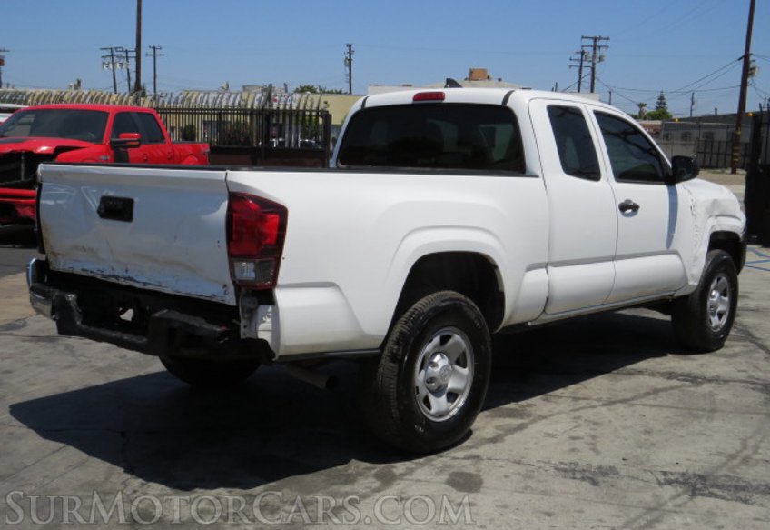 2018 Toyota Tacoma - Image 8