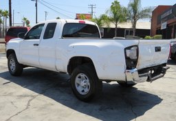 2018 Toyota Tacoma - Image 7