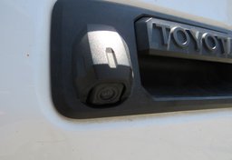 2018 Toyota Tacoma - Image 16