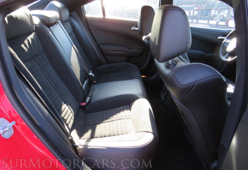 2021 Dodge Charger - Image 32