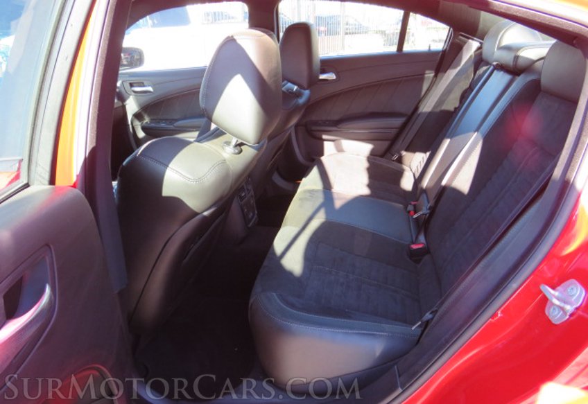 2021 Dodge Charger - Image 29