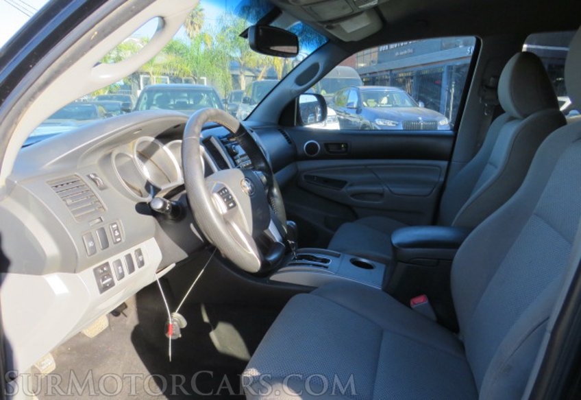 2012 Toyota Tacoma - Image 27