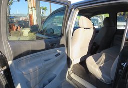 2012 Toyota Tacoma - Image 25