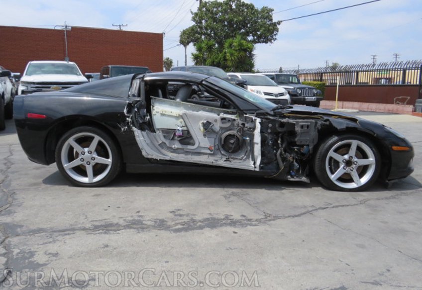 2005 Chevrolet Corvette - Image 6