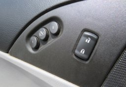 2005 Chevrolet Corvette - Image 23