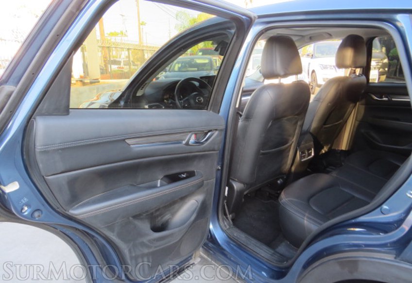 2021 Mazda CX-5 - Image 20