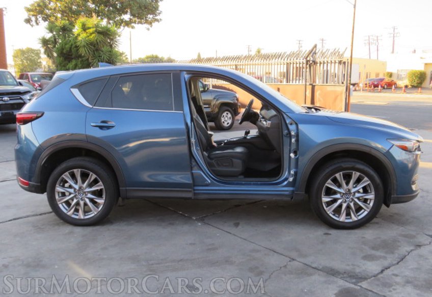 2021 Mazda CX-5 - Image 6