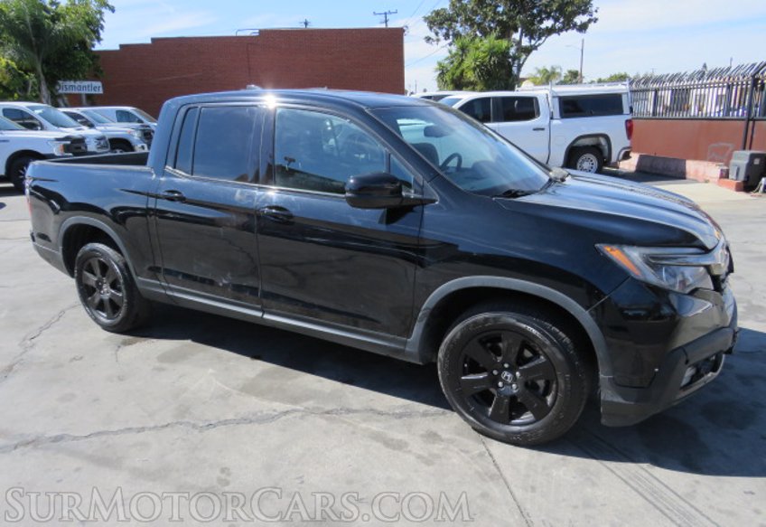 2019 Honda Ridgeline - Image 2