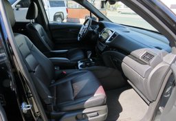 2019 Honda Ridgeline - Image 29