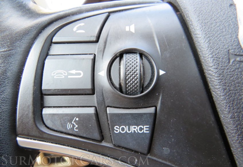 2017 Acura MDX - Image 35