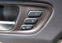 2017 Acura MDX - Image 46