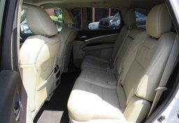 2017 Acura MDX - Image 28