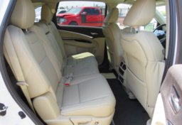 2017 Acura MDX - Image 29