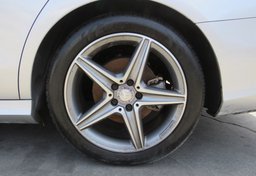 2017 Mercedes-Benz E-Class - Image 19