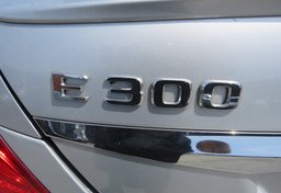 2017 Mercedes-Benz E-Class - Image 17