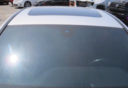 2017 Mercedes-Benz E-Class - Image 13