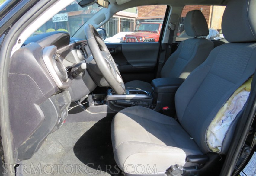 2019 Toyota Tacoma - Image 26