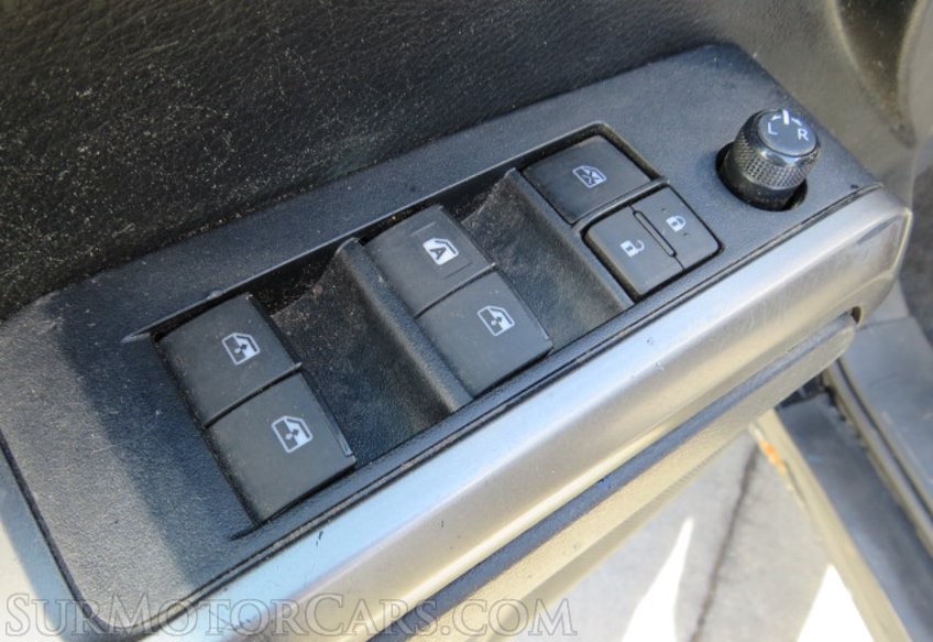 2019 Toyota Tacoma - Image 31
