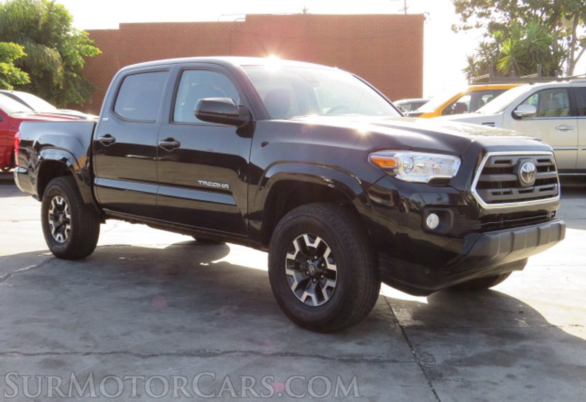 2019 Toyota Tacoma - Image 4