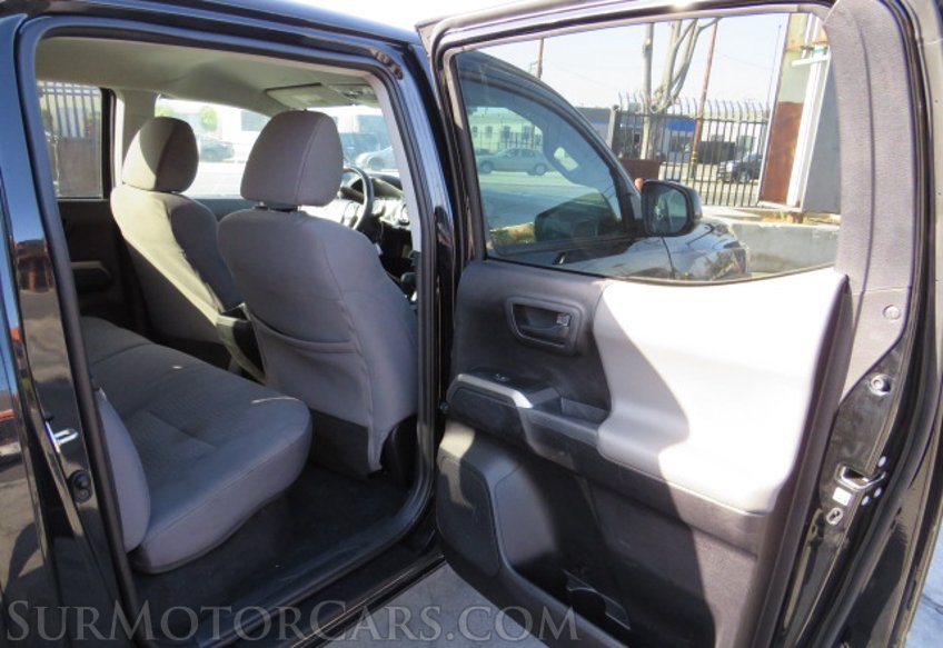 2019 Toyota Tacoma - Image 22