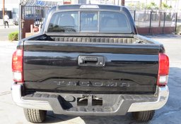 2019 Toyota Tacoma - Image 12
