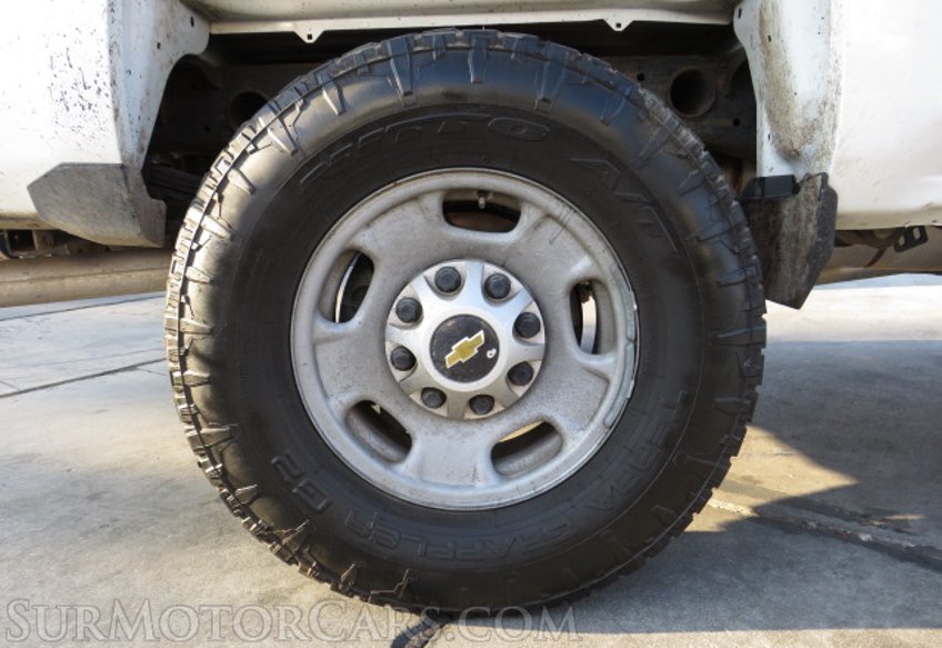 2016 Chevrolet Silverado 2500HD - Image 19