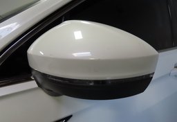 2023 Volkswagen Tiguan - Image 19