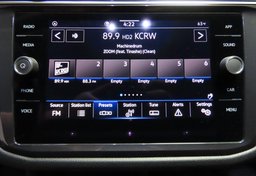 2023 Volkswagen Tiguan - Image 39