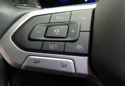 2023 Volkswagen Tiguan - Image 35