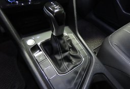 2023 Volkswagen Tiguan - Image 44