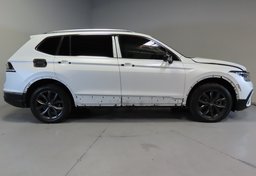 2023 Volkswagen Tiguan - Image 9