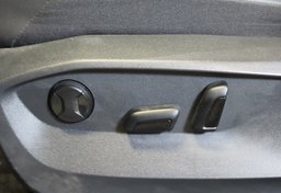 2023 Volkswagen Tiguan - Image 50