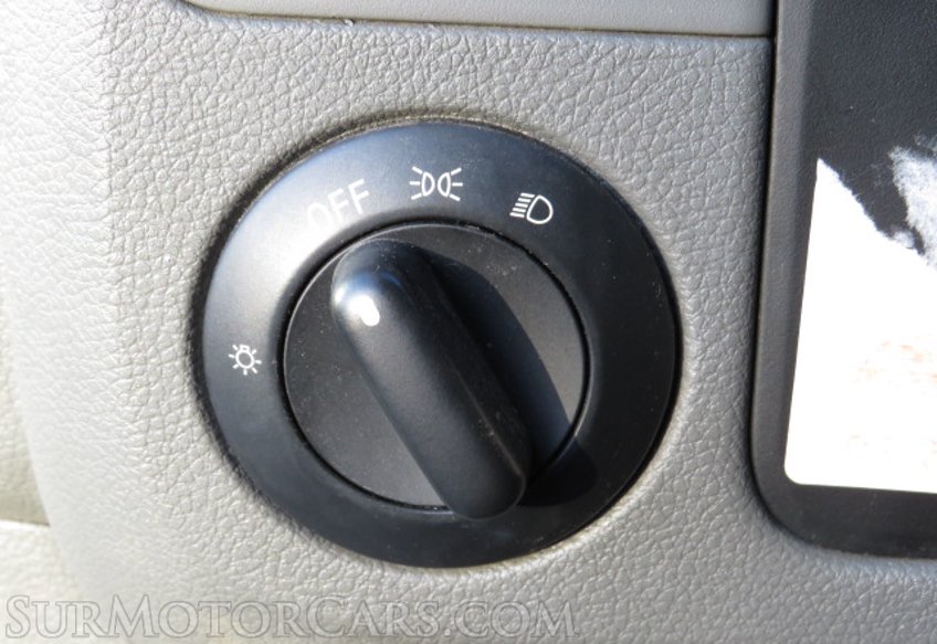 2018 Nissan NV Cargo - Image 33