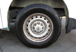 2018 Nissan NV Cargo - Image 11