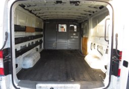 2018 Nissan NV Cargo - Image 26