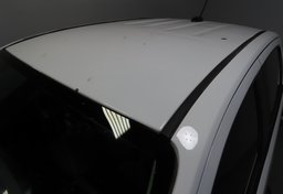 2022 GMC Canyon - Image 15