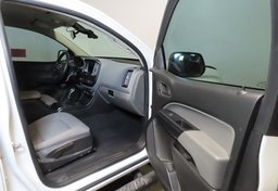 2022 GMC Canyon - Image 18