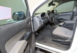 2022 GMC Canyon - Image 17