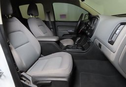 2022 GMC Canyon - Image 22